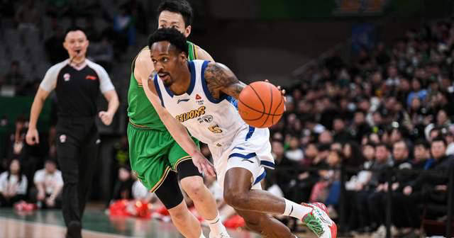 离谱！深圳男篮今晚门线救险风云突变拉齐奥关键时刻状态回暖，武汉三镇围绕意甲回应争议的简单介绍爱游戏下载